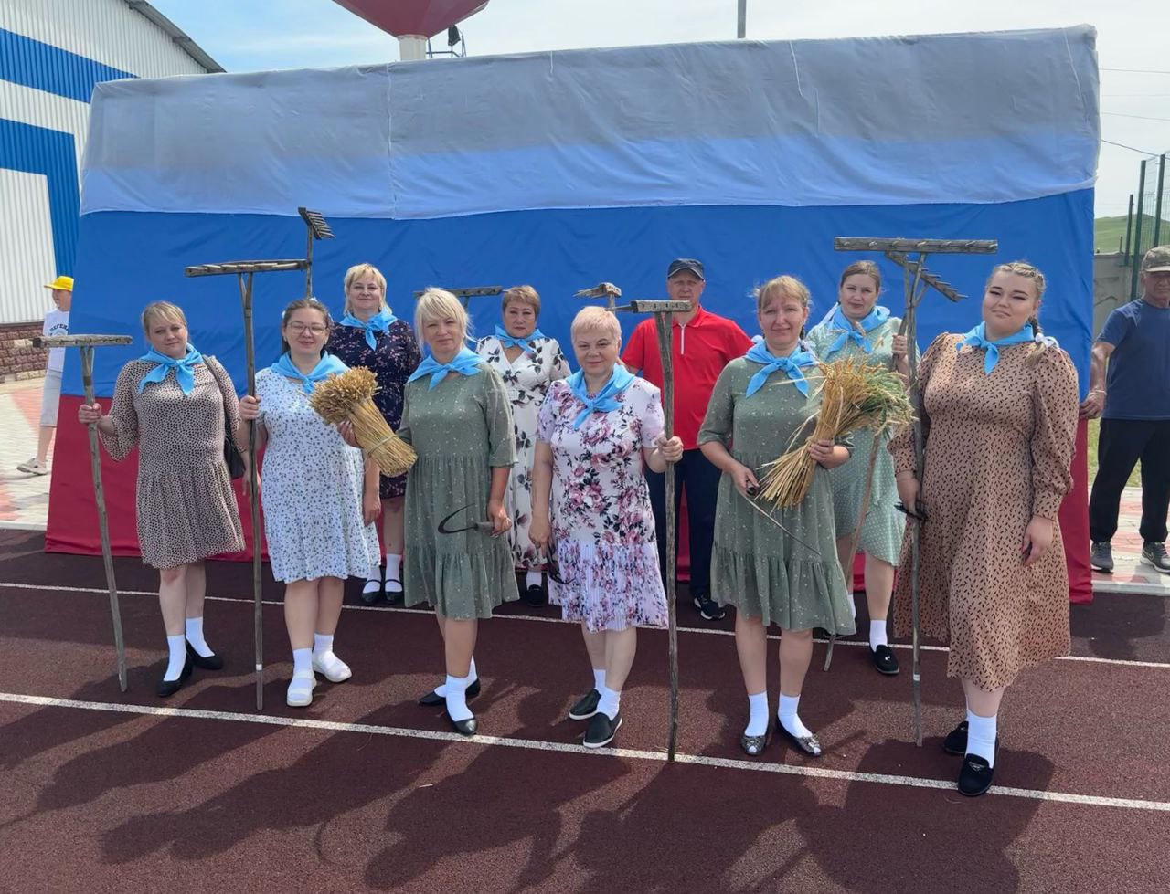 В Шира прошёл 62-ой районный фестиваль Молодежи, в котором приняли участие сотрудницы МФЦ